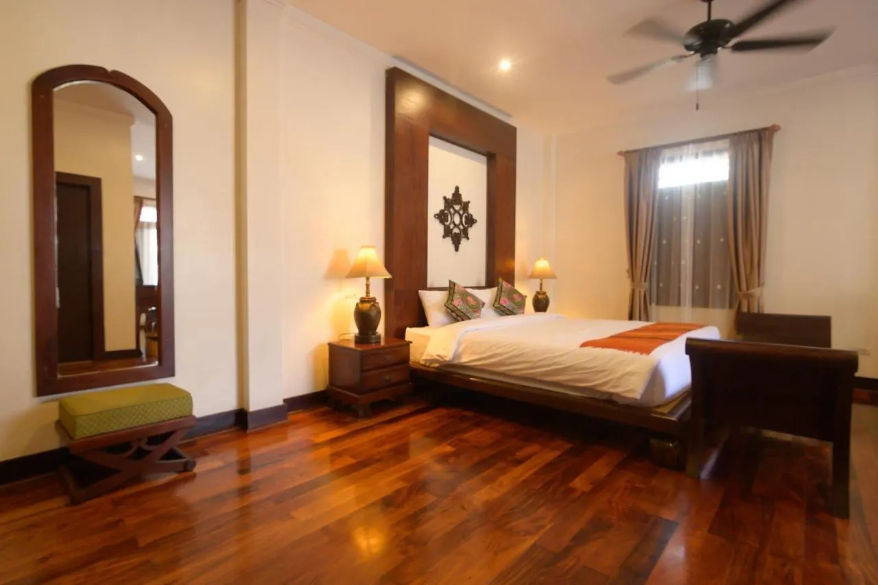 Lux Hotel Luang Prabang 3*,  Laos