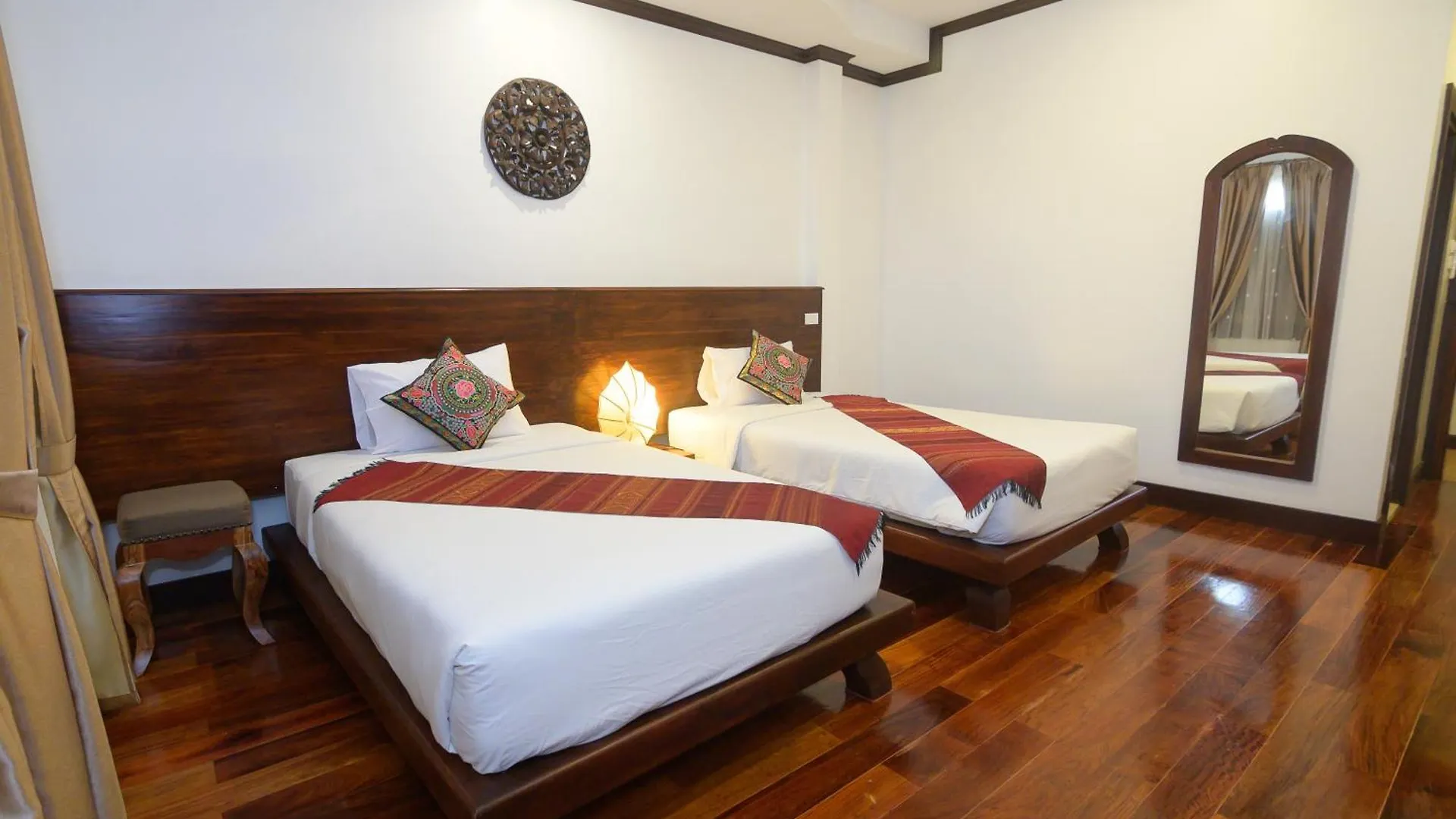 Lux Hotel Luang Prabang 3*,