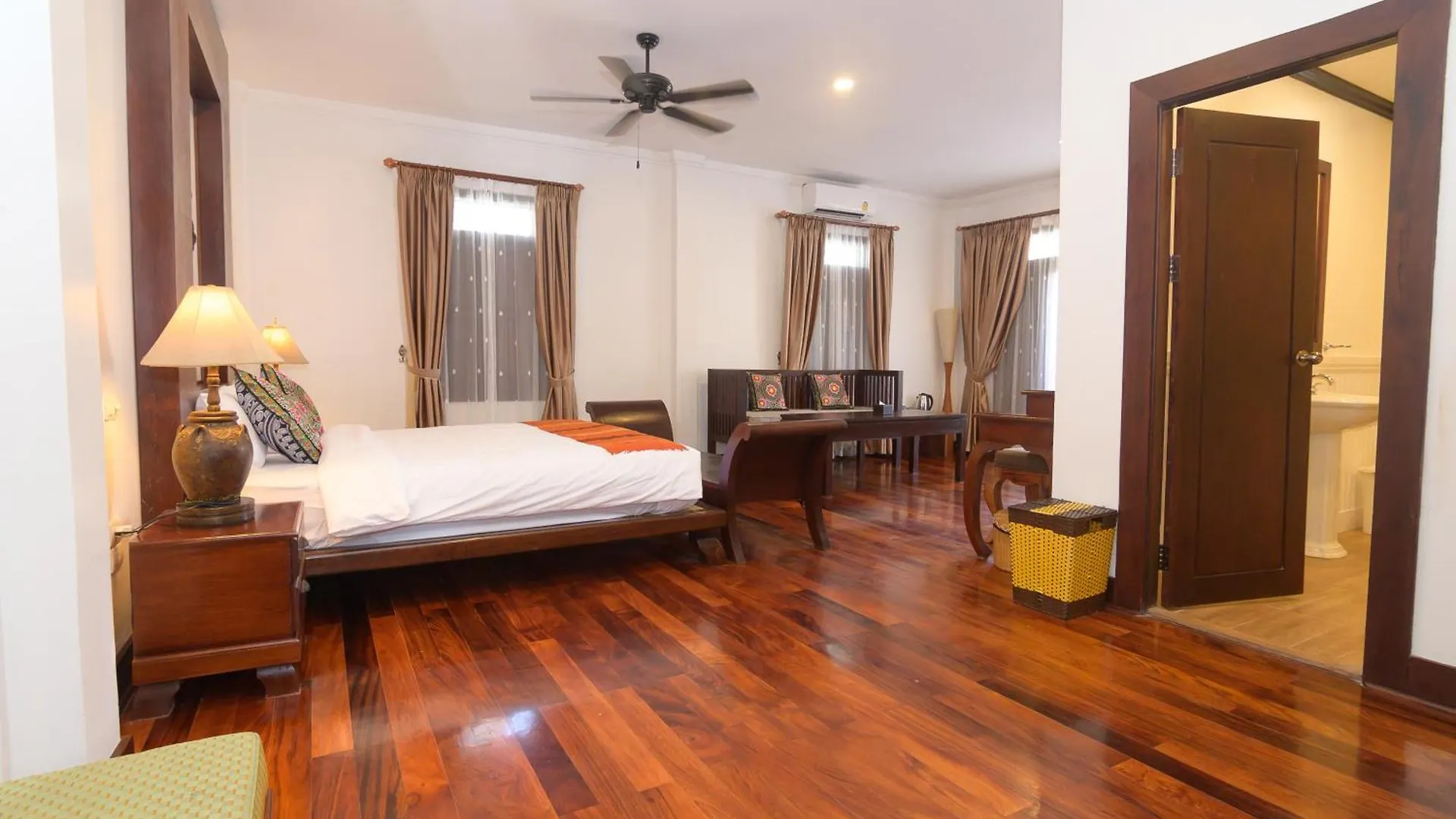 ***  Lux Hotel Luang Prabang Laos