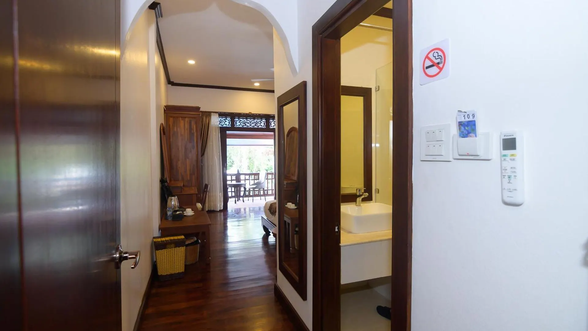 ***  Lux Hotel Luang Prabang Laos