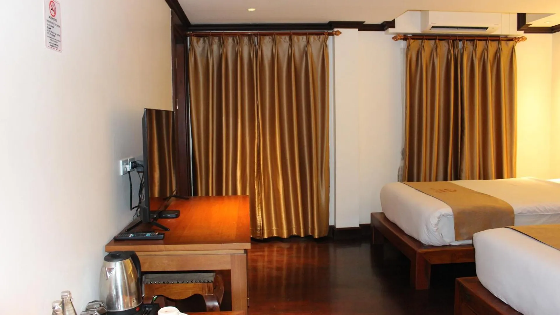***  Lux Hotel Luang Prabang Laos