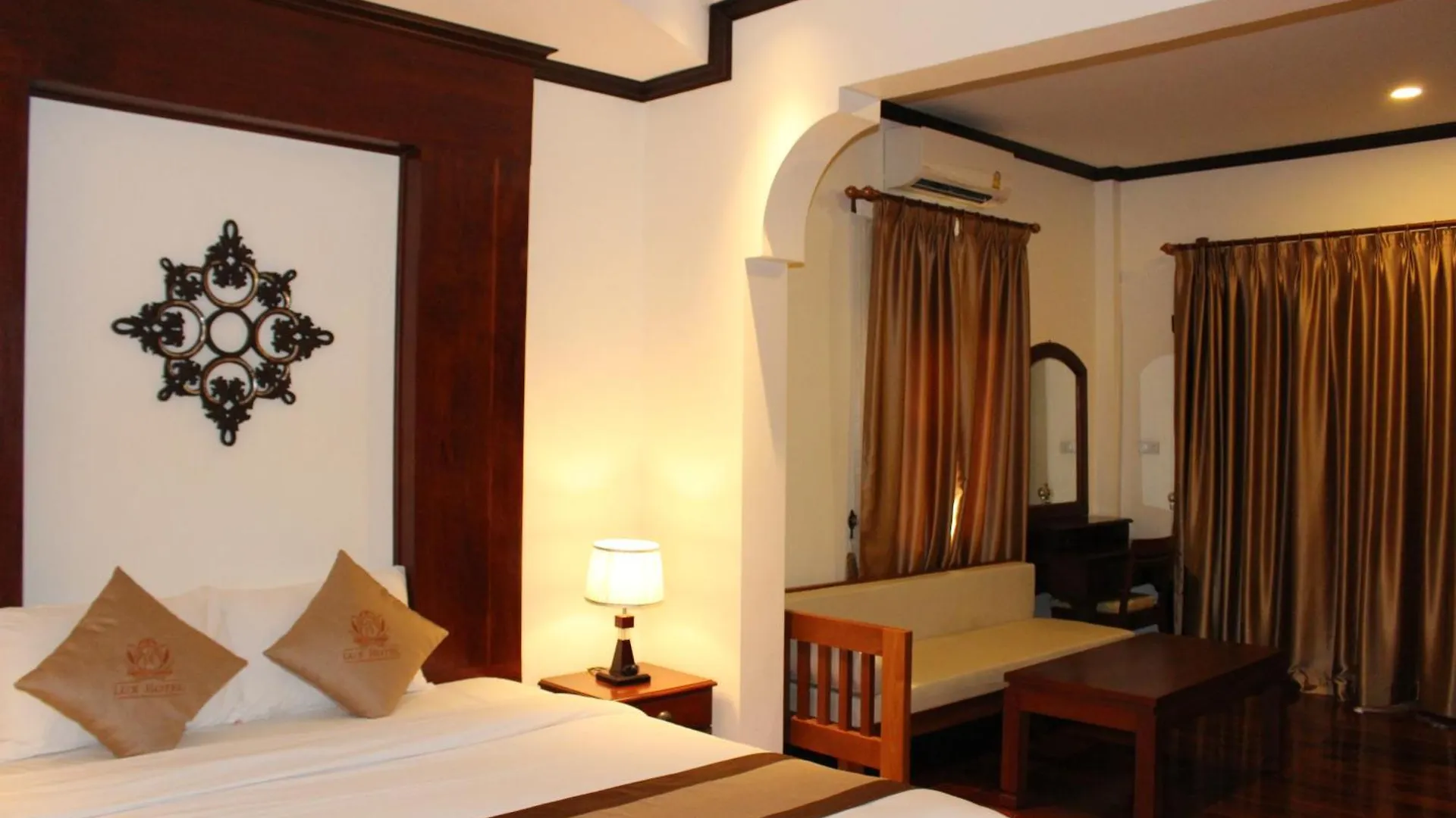Lux Hotel Luang Prabang 3*,